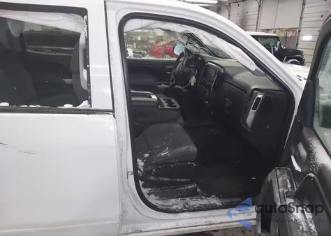 2015 Chevrolet Silverado 1500 2Lt z USA, uszkodzony, nr VIN 3GCUKREC1FG489175